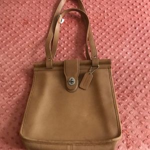 80’s/90’s Weston Dowel Coach Shoulder Bag- Tan Leather